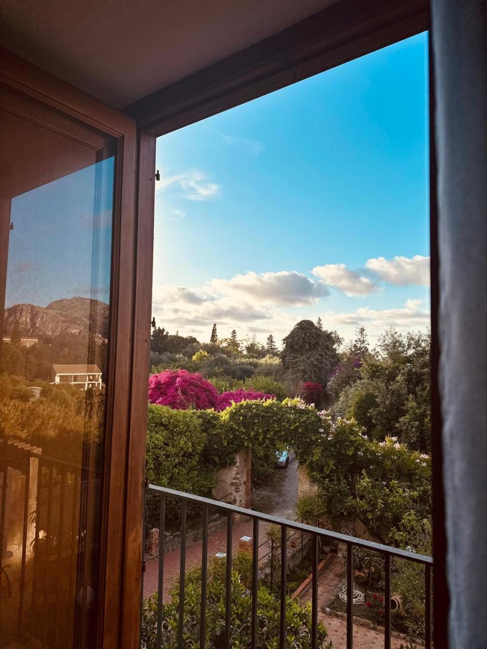 Villa Tiche تْشيفالو المظهر الخارجي الصورة