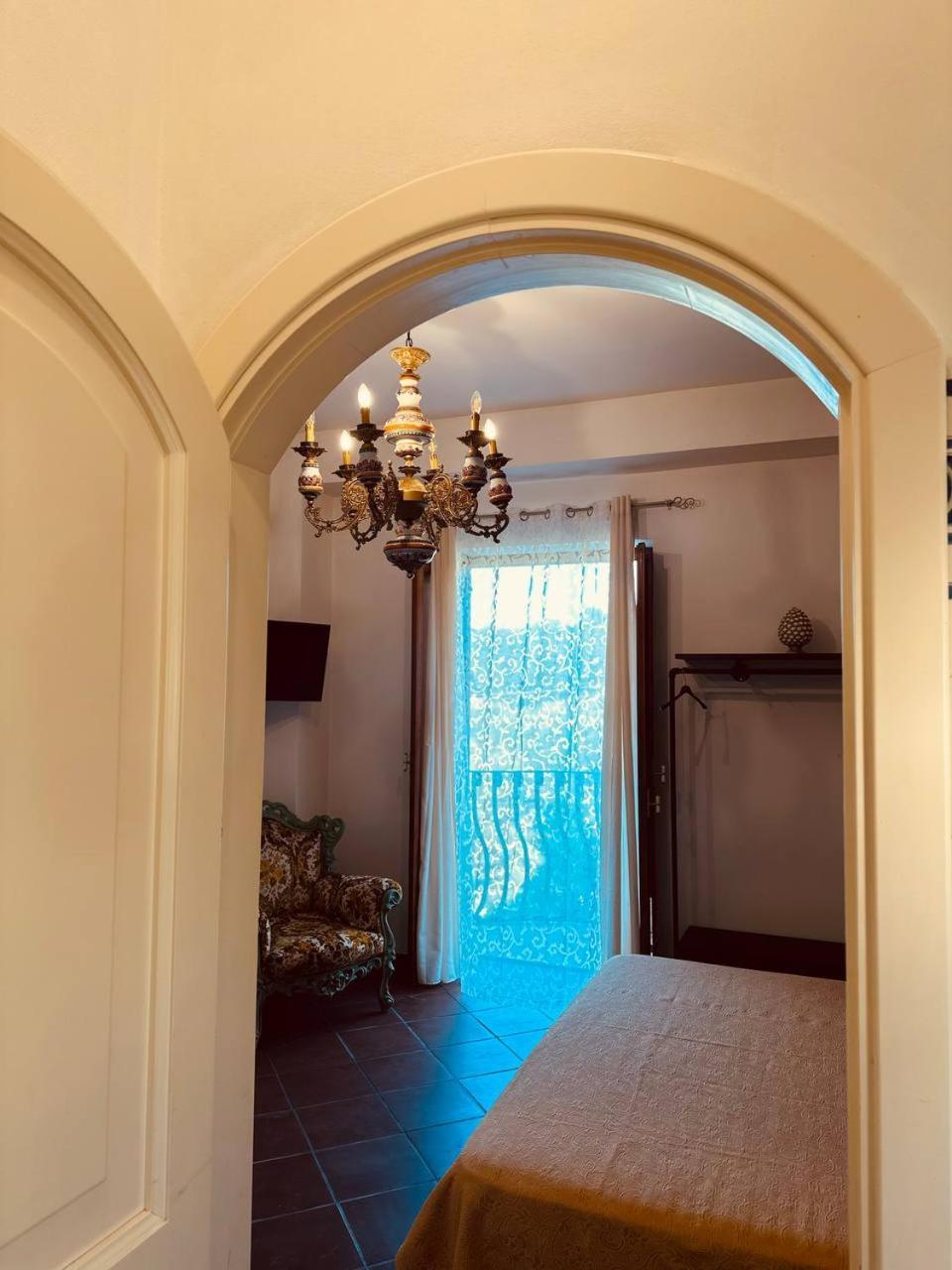 Villa Tiche تْشيفالو المظهر الخارجي الصورة
