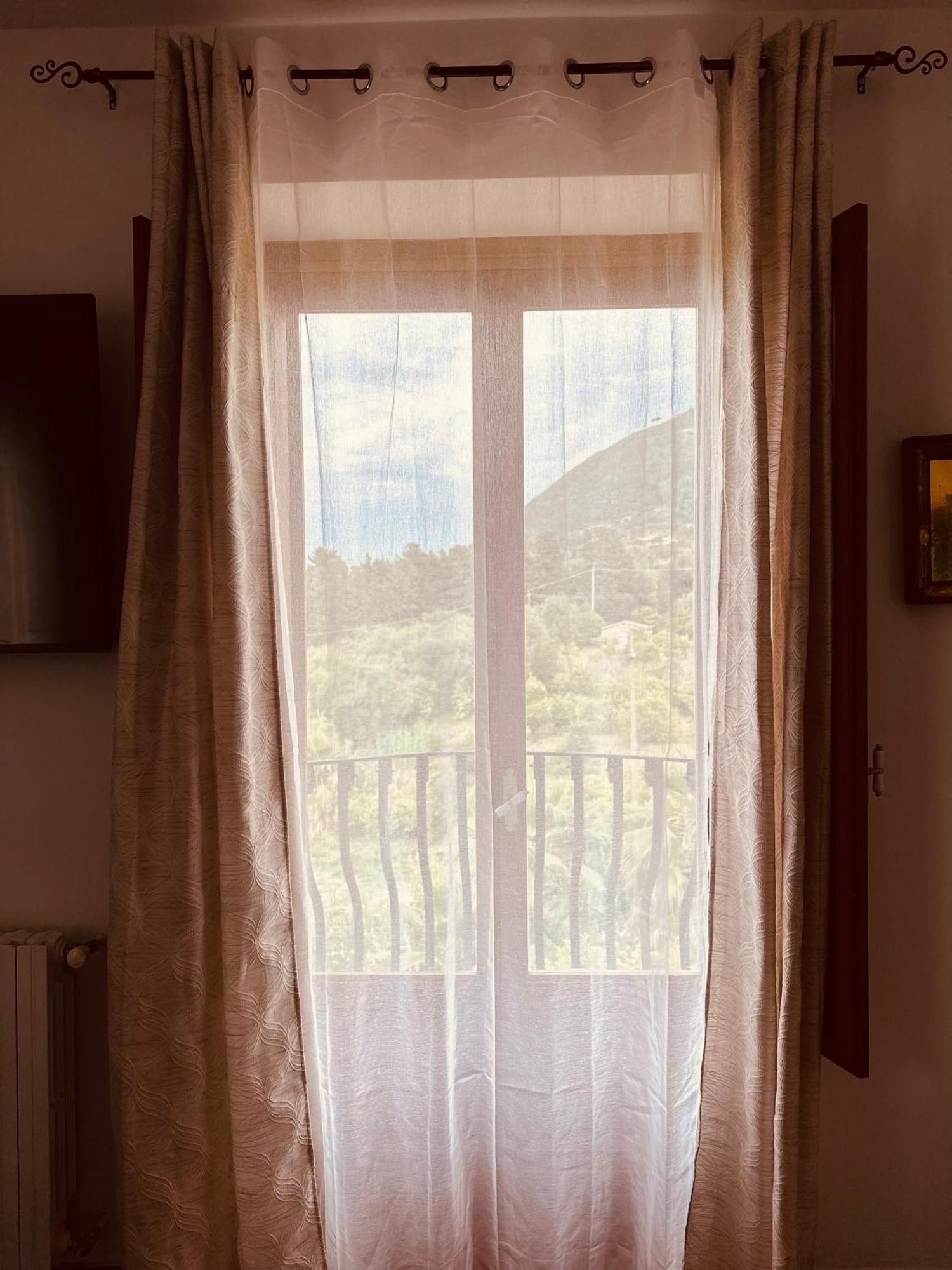 Villa Tiche تْشيفالو الغرفة الصورة