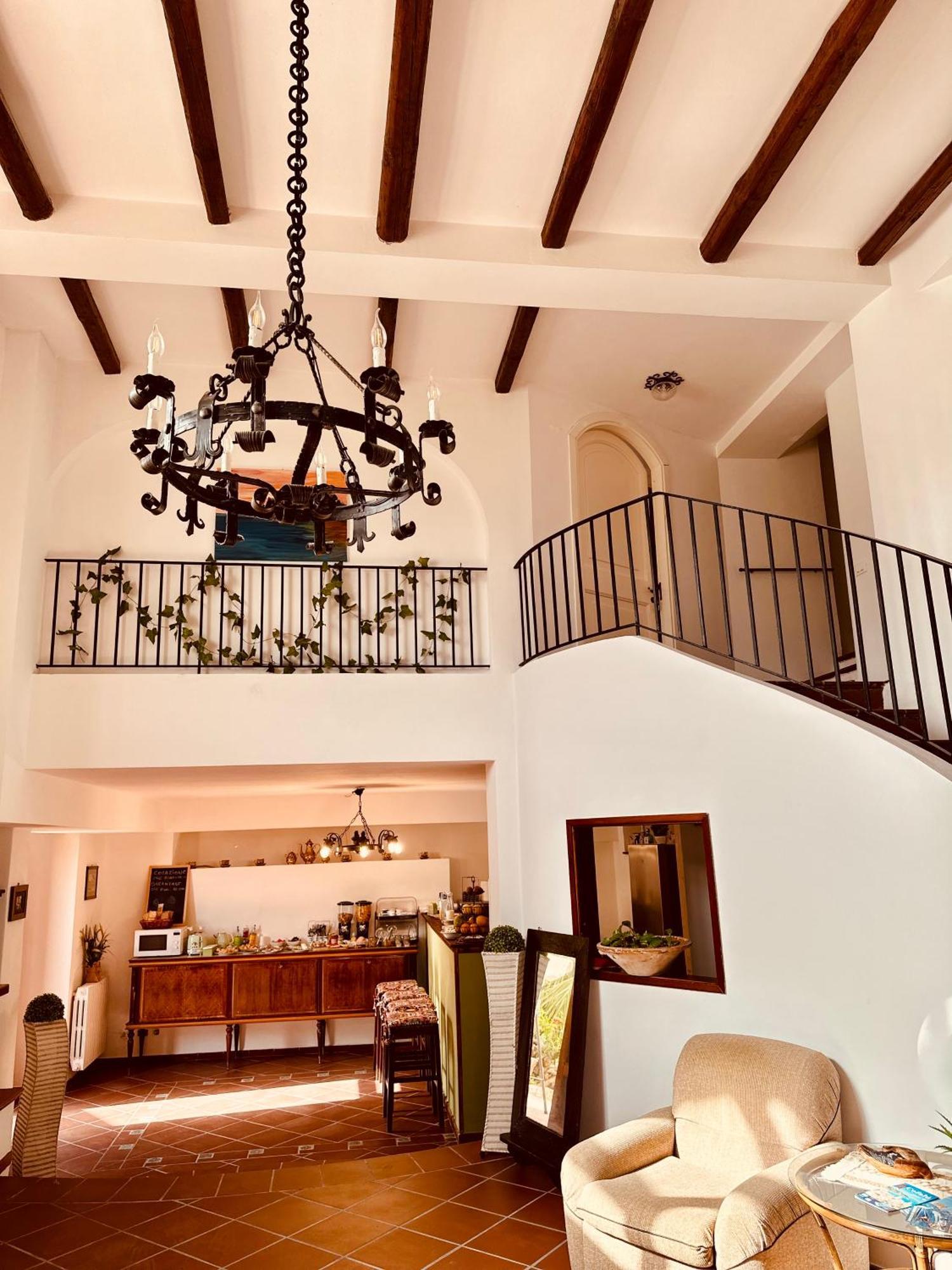 Villa Tiche تْشيفالو المظهر الخارجي الصورة