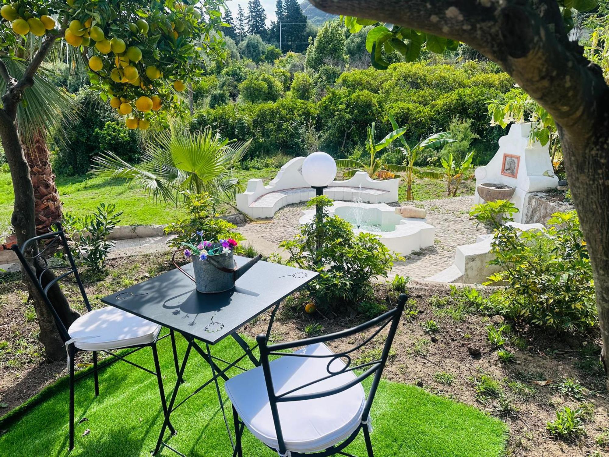 Villa Tiche تْشيفالو المظهر الخارجي الصورة